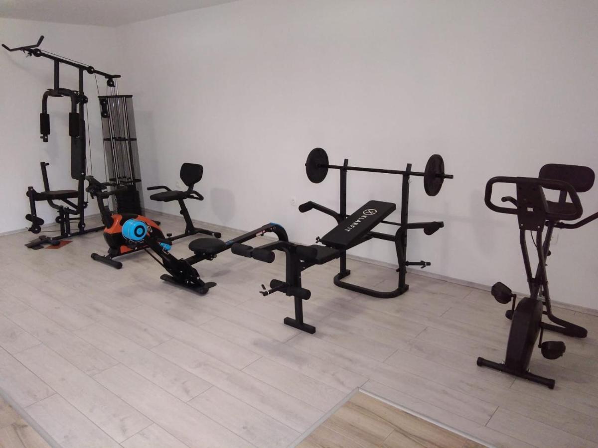 Patakun Holiday Home For 5, With Heated Pool Lecevica Экстерьер фото